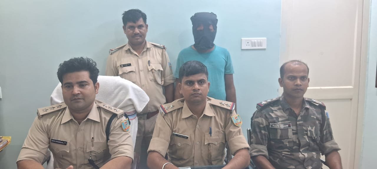 बीबी को लेकर भागने के कारण 5 साल बाद बदले की जगी भावना, चलाई गोली बीबी को लेकर भागने के कारण 5 साल बाद बदले की जगी भावना, चलाई गोली