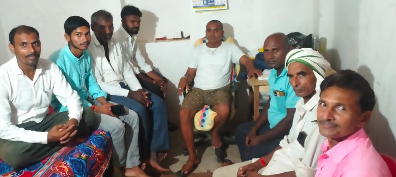 रेल रोका डहर छेका का किया आह्वाहन:गोरखनाथ रेल रोका डहर छेका का किया आह्वाहन:गोरखनाथ