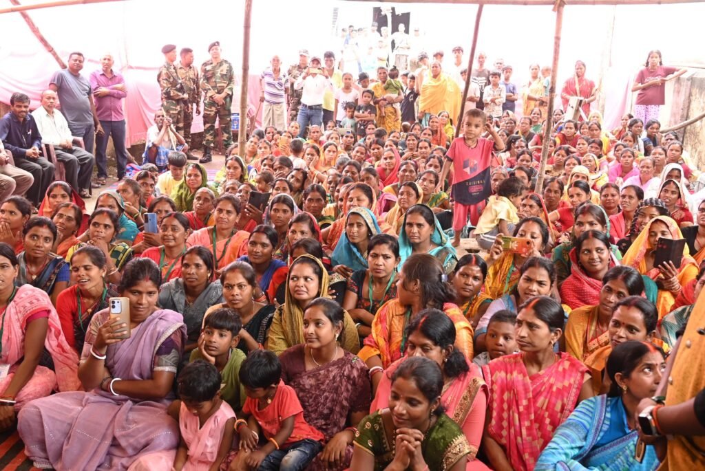 ललपनिया:स्वावलंबी सहकारी समिति की वार्षिक आम सभा,मंत्री योगेंद्र प्रसाद ने किया उद्घाटन