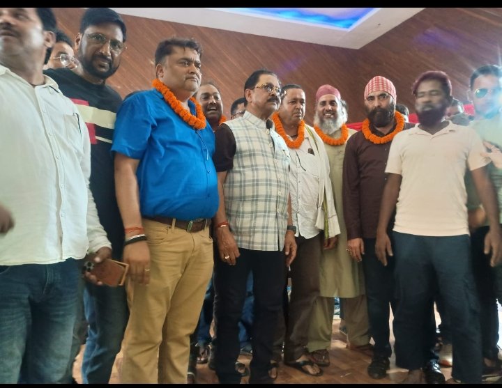 लोहरदगा-गुमला ट्रक ओनर एसोसिएशन के अध्यक्ष बने कवलजीत सिंह