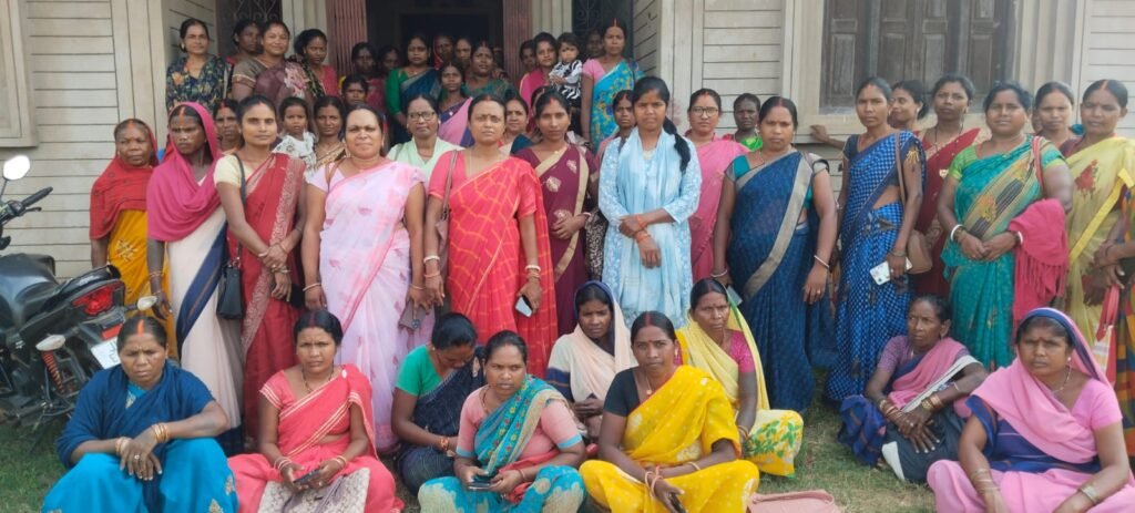 आंगनबाड़ी सेविकाओं को सरकारी कर्मचारी का दर्जा देने व पेंशन की मांग, 10 सितम्बर से झारखंड में अनिश्चितकालीन धरना