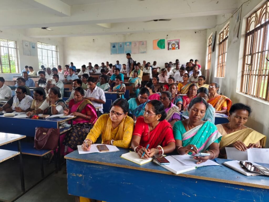 वन प्रवासी उच्च विद्यालय भगैया में मासिक गुरु गोष्ठी संपन्न,बीईईओ तरुण कुमार घांटी ने की समीक्षा वन प्रवासी उच्च विद्यालय भगैया में मासिक गुरु गोष्ठी संपन्न,बीईईओ तरुण कुमार घांटी ने की समीक्षा