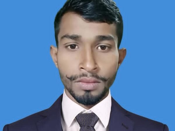 ई-श्रम धन योजना में अवैध वसूली पर भड़के रबदा पंचायत के ग्राहक सेवा केंद्र संचालक – जांच की मांग ई-श्रम धन योजना में अवैध वसूली पर भड़के रबदा पंचायत के ग्राहक सेवा केंद्र संचालक – जांच की मांग
