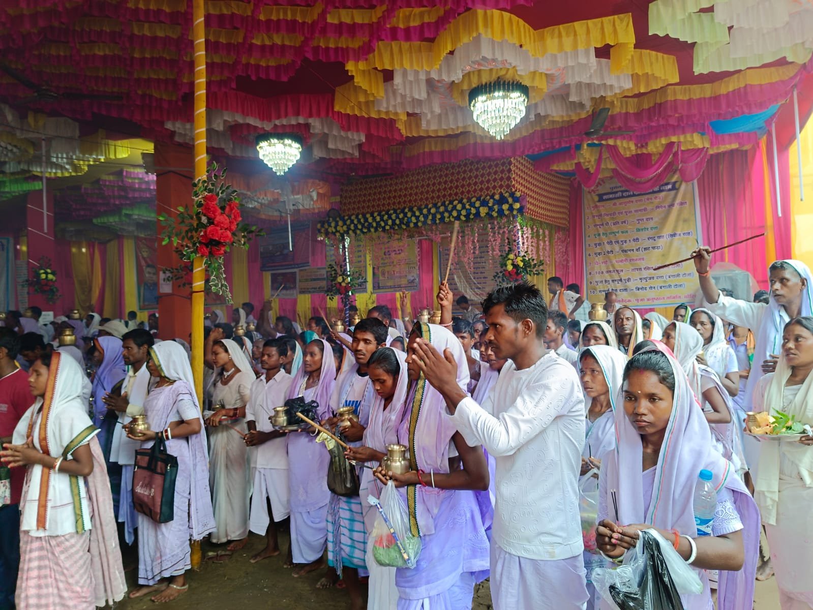 बोरिया में हर्षोंल्लास के साथ मना दशहरा पर्व