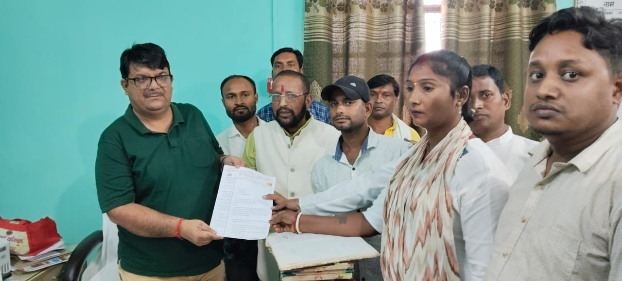 सात सूत्री मांगों के समर्थन में झारखंड मजदूर संघ प्रजातांत्रिक की धरना-प्रदर्शन सात सूत्री मांगों के समर्थन में झारखंड मजदूर संघ प्रजातांत्रिक की धरना-प्रदर्शन