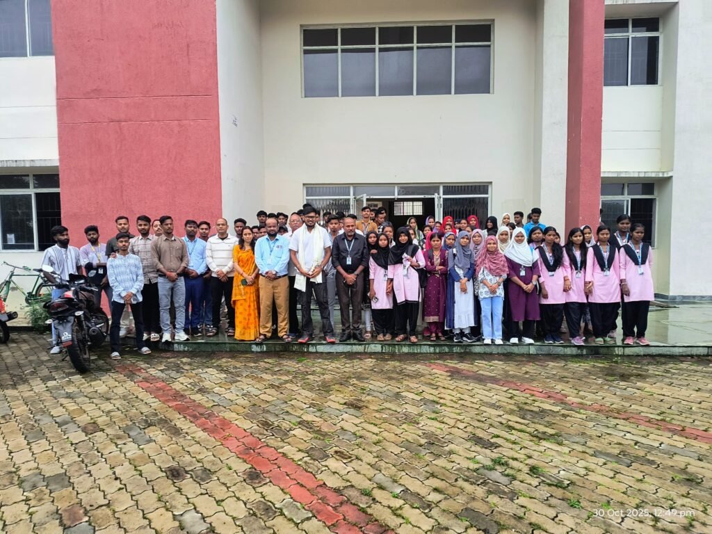 फोटोग्राफी को जुनून नहीं,करियर बनाएं:सौरभ भगत।