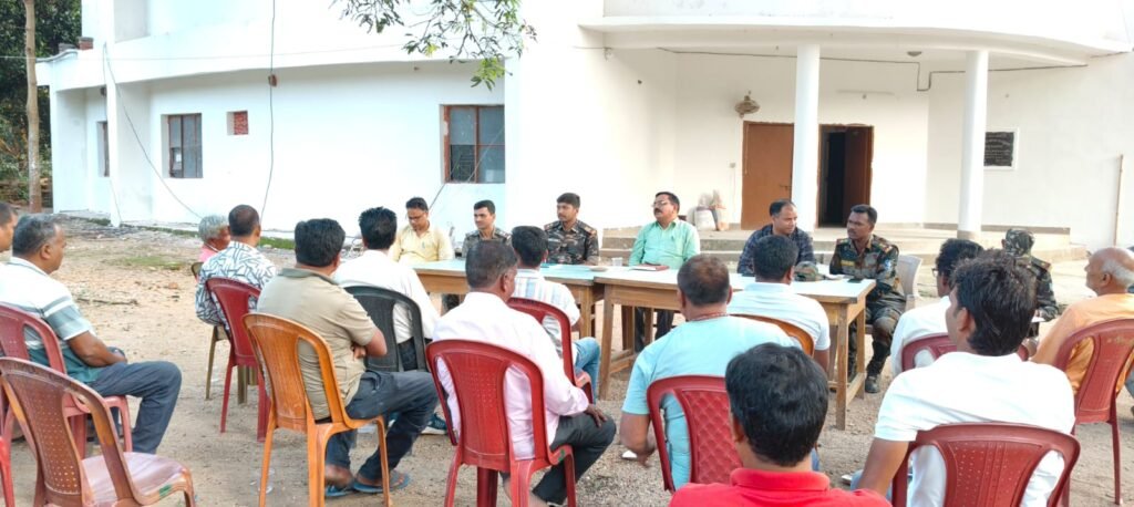 गारू में दीपावली व छठ पर्व को लेकर शांति समिति की बैठक संपन्न गारू में दीपावली व छठ पर्व को लेकर शांति समिति की बैठक संपन्न