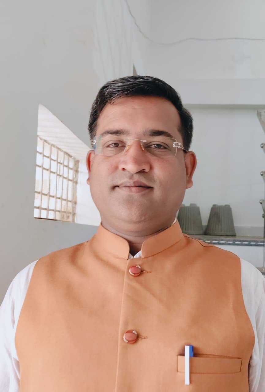 सरयू प्रखंड में उत्फ़न सिंह और विवेकानंद गुप्ता बने सांसद प्रतिनिधि,भाजपा कार्यकर्ताओं में उत्साह