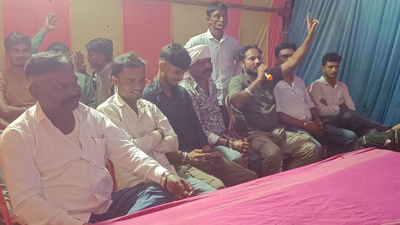 काली पूजा के उपलक्ष्य में हुआ रंगारंग सांस्कृतिक कार्यक्रम