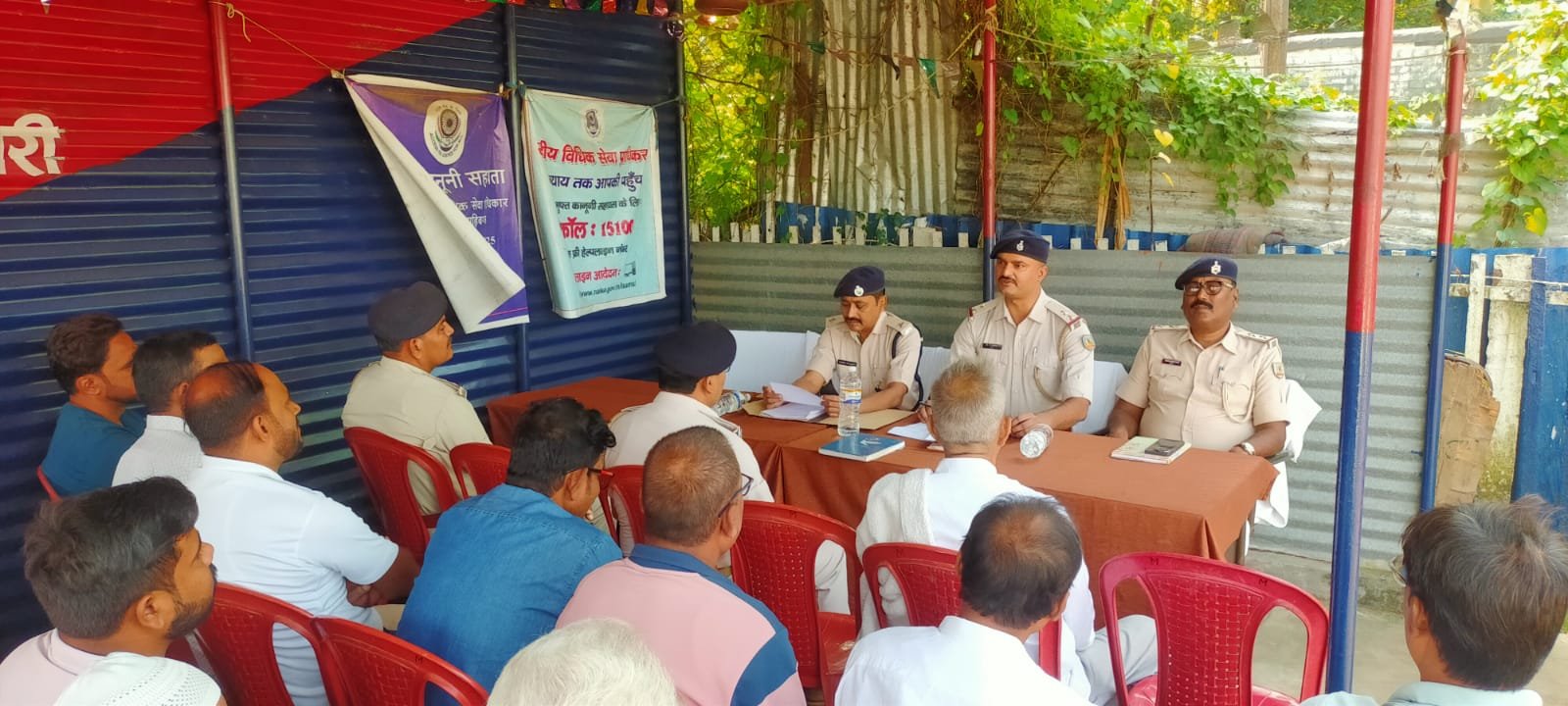 तीनपहाड़ थाना में दीपावली, काली पूजा व छठ पर्व को लेकर शांति समिति की बैठक आयोजित तीनपहाड़ थाना में दीपावली, काली पूजा व छठ पर्व को लेकर शांति समिति की बैठक आयोजित