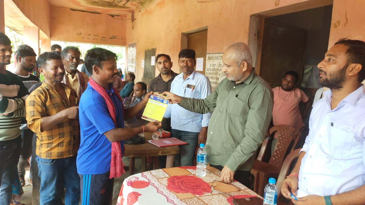 400 से अधिक लाभुकों को दिया गया सरकारी लाभ,उरसा पहाड़ में विशेष कैंप आयोजित 400 से अधिक लाभुकों को दिया गया सरकारी लाभ,उरसा पहाड़ में विशेष कैंप आयोजित