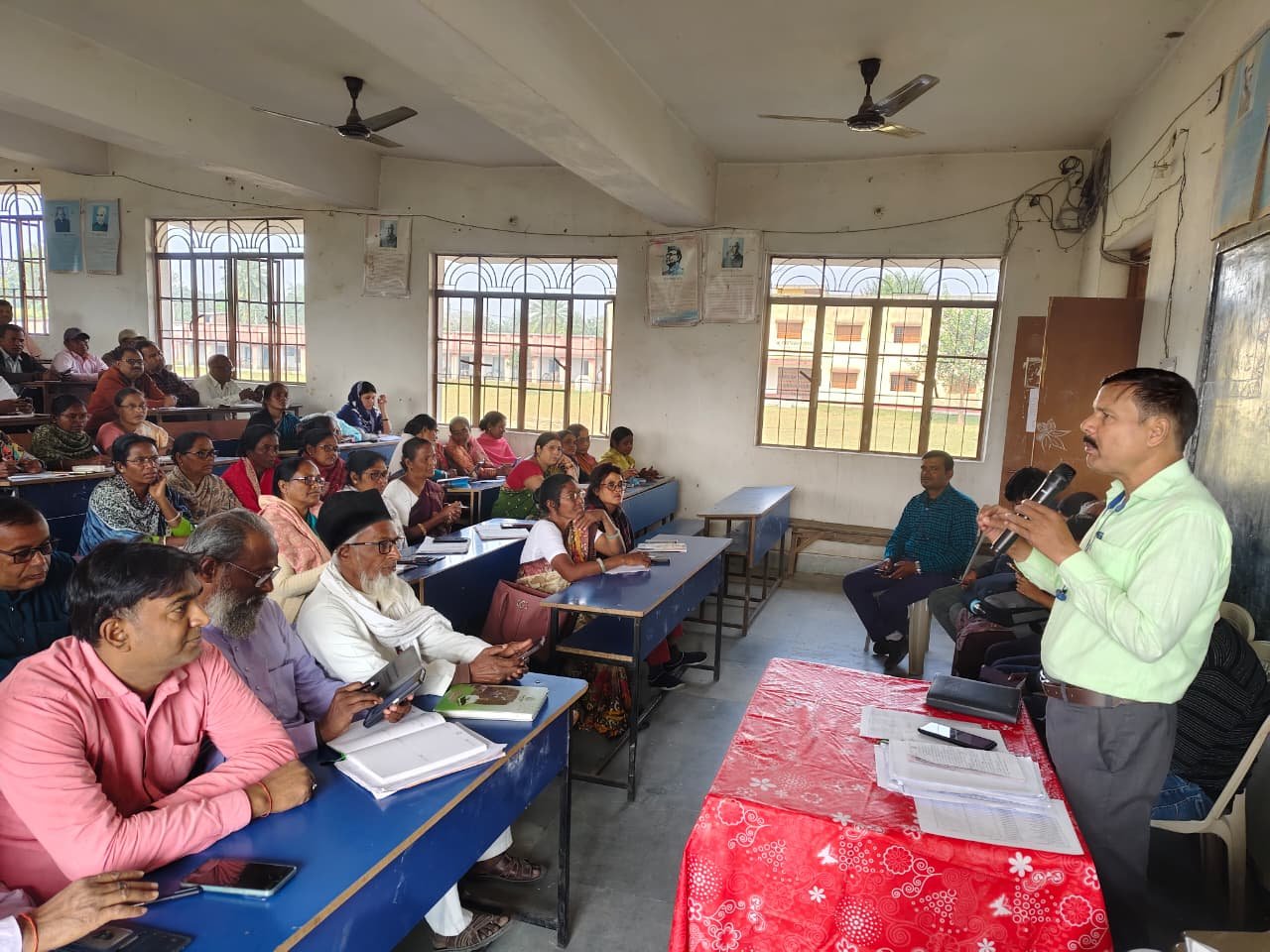 कोटालपोखर में मासिक गुरु गोष्ठी संपन्न, विद्यालय संचालन एवं गुणवत्तापूर्ण शिक्षा पर जोर कोटालपोखर में मासिक गुरु गोष्ठी संपन्न, विद्यालय संचालन एवं गुणवत्तापूर्ण शिक्षा पर जोर