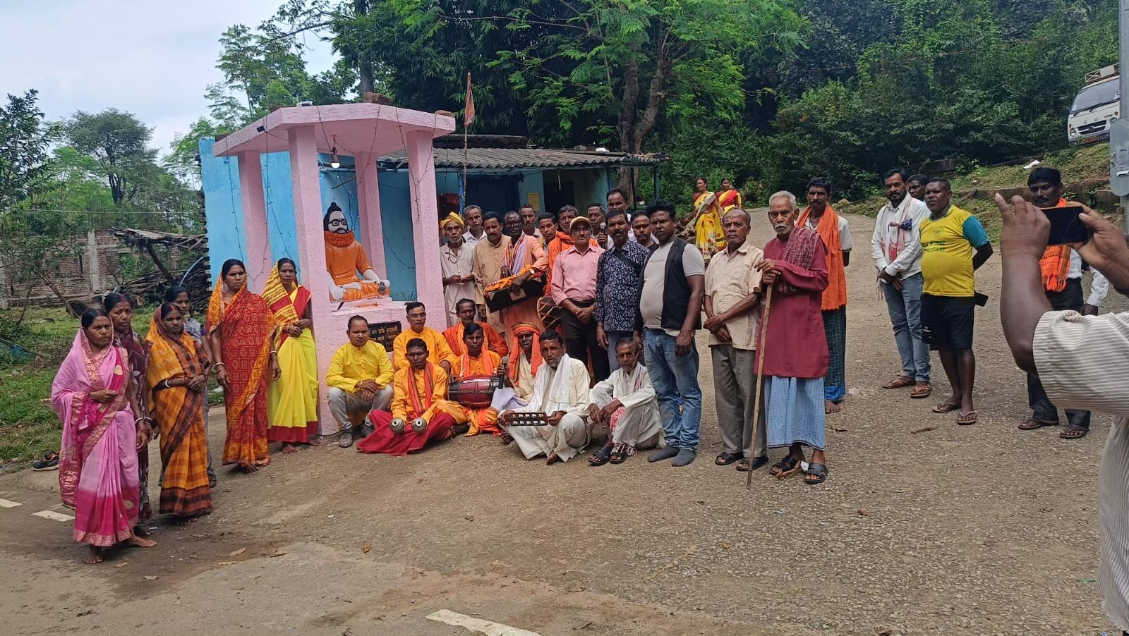 सिल्ली,नागेडीह में सांस्कृतिक कार्यक्रम का किया गया आयोजन