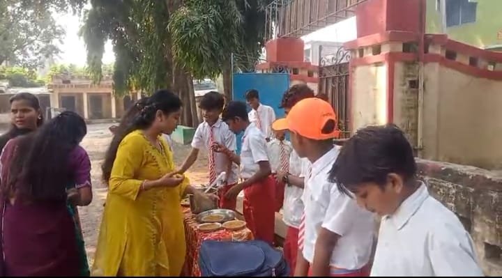 बाल दिवस के अवसर पर बोहरा आवासीय विद्यालय में हुआ बाल मेले का आयोजन बाल दिवस के अवसर पर बोहरा आवासीय विद्यालय में हुआ बाल मेले का आयोजन