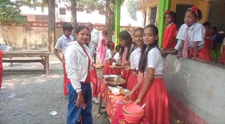 बाल दिवस के अवसर पर बोहरा आवासीय विद्यालय में हुआ बाल मेले का आयोजन बाल दिवस के अवसर पर बोहरा आवासीय विद्यालय में हुआ बाल मेले का आयोजन