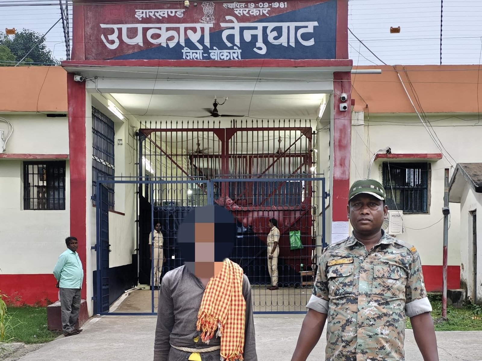“एक जोड़ा बैल का वादा और बरबादी की दास्तान: नक्सली संगठन में शामिल किए गए फूलचंद किस्कू की दर्दनाक कहानी”