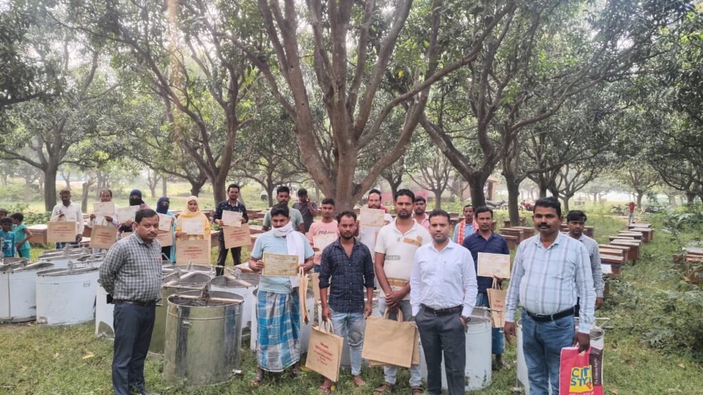 उधवा:मतदाता सूची के विशेष गहन पुनरीक्षण हेतु आयोजित कैम्प में बीएलओ की भागीदारी कम उधवा:मतदाता सूची के विशेष गहन पुनरीक्षण हेतु आयोजित कैम्प में बीएलओ की भागीदारी कम