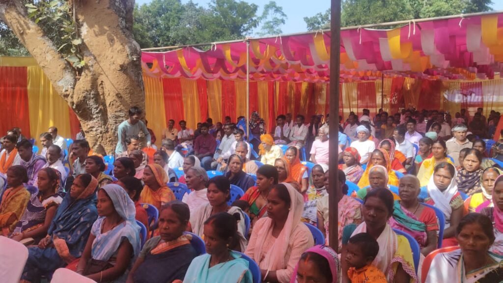 चपका पंचायत भवन में एचडीएफसी ग्रामीण विकास परियोजना कार्यक्रम का आयोजन चपका पंचायत भवन में एचडीएफसी ग्रामीण विकास परियोजना कार्यक्रम का आयोजन
