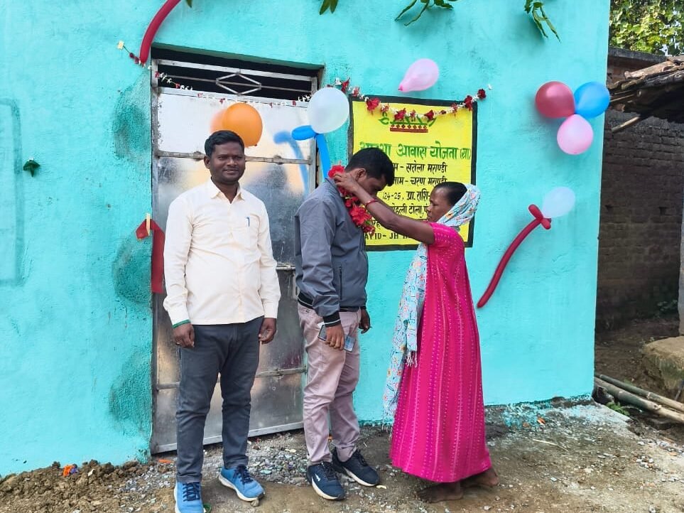 सभी पंचायत में आबूवा आवास का गृह प्रवेश कार्यक्रम आयोजित