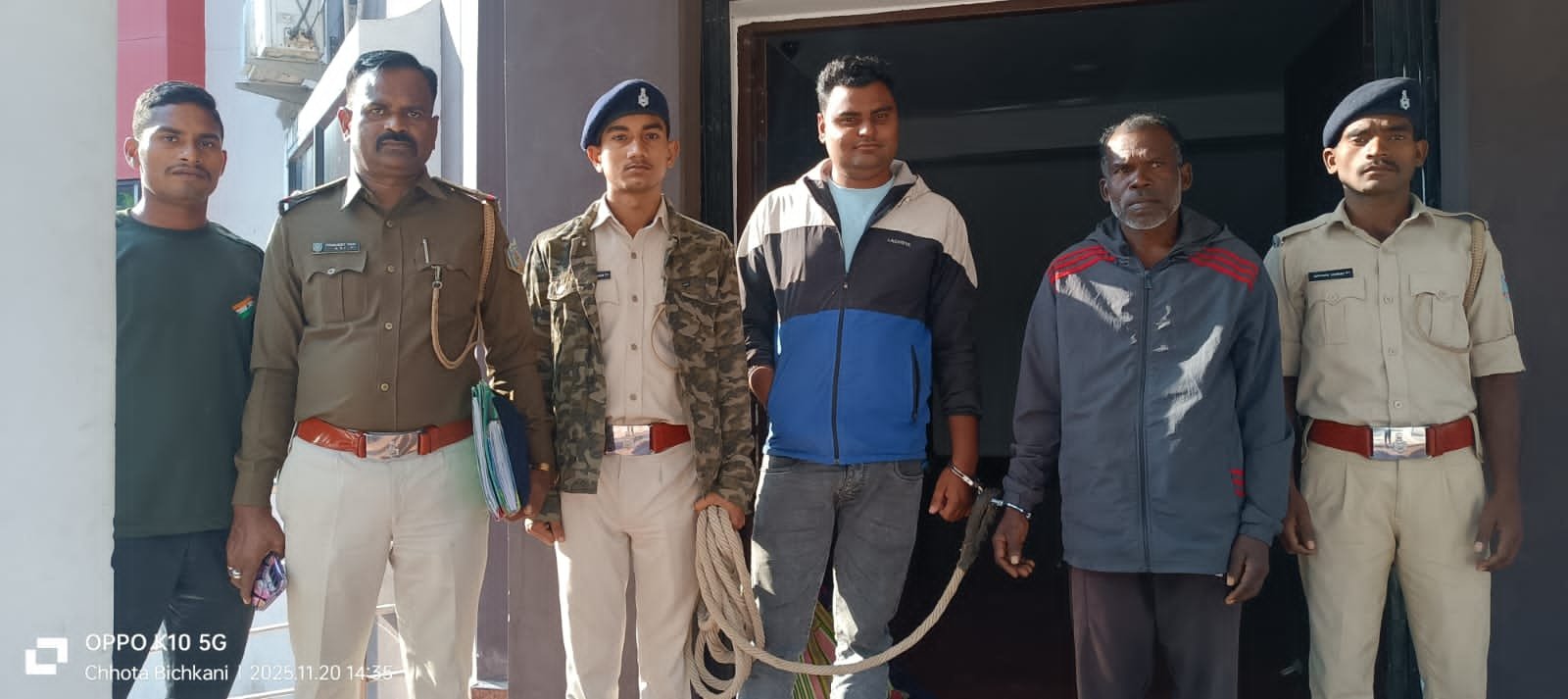 बरहरवा:दो अलग-अलग मामलों के दो वारंटियों को पुलिस ने भेजा जेल