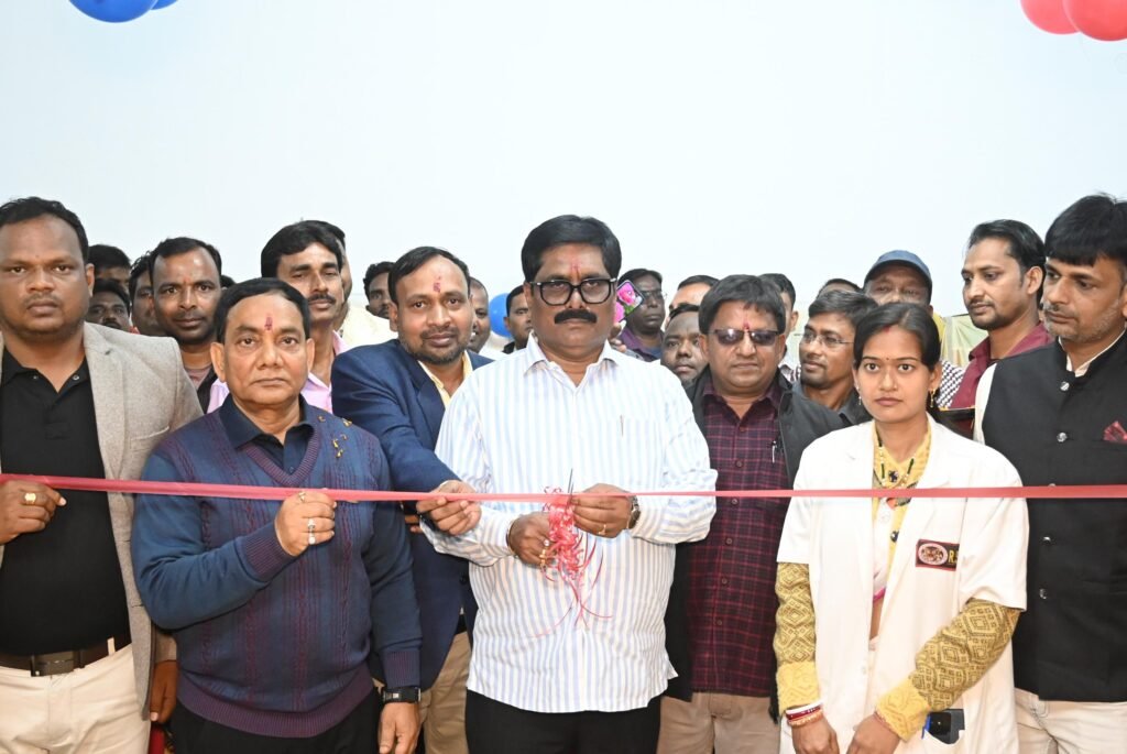 राज्य सरकार द्वारा सरकारी अस्पतालों में बेहतर स्वास्थ्य सुविधाएं उपलब्ध कराई जा रही है : मंत्री योगेंद्र प्रसाद राज्य सरकार द्वारा सरकारी अस्पतालों में बेहतर स्वास्थ्य सुविधाएं उपलब्ध कराई जा रही है : मंत्री योगेंद्र प्रसाद