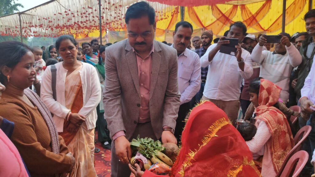 चूंदरी पंचायत में “आपकी योजना–आपकी सरकार–आपके द्वार” कार्यक्रम का भव्य आयोजन चूंदरी पंचायत में “आपकी योजना–आपकी सरकार–आपके द्वार” कार्यक्रम का भव्य आयोजन