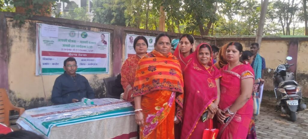 बरहेट बाजार में 7 महीने से जलापूर्ति बाधित, भोगनाडीह शिविर में महिलाओं ने जेई को घेरा—हाई वोल्टेज ड्रामा