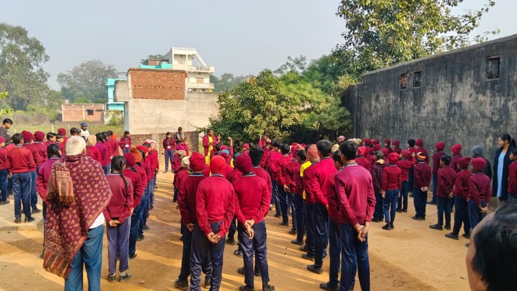 चिल्ड्रेंस पैराडाइज स्कूल में इस्कॉन मंदिर द्वारा भागवत ज्ञान एवं क्विज प्रतियोगिता आयोजित