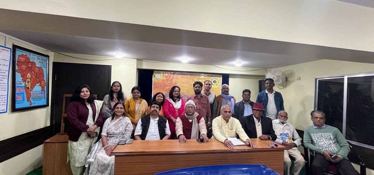 तुलसी भवन के साहित्य परिषद की नई कार्यकारिणी गठित तुलसी भवन के साहित्य परिषद की नई कार्यकारिणी गठित