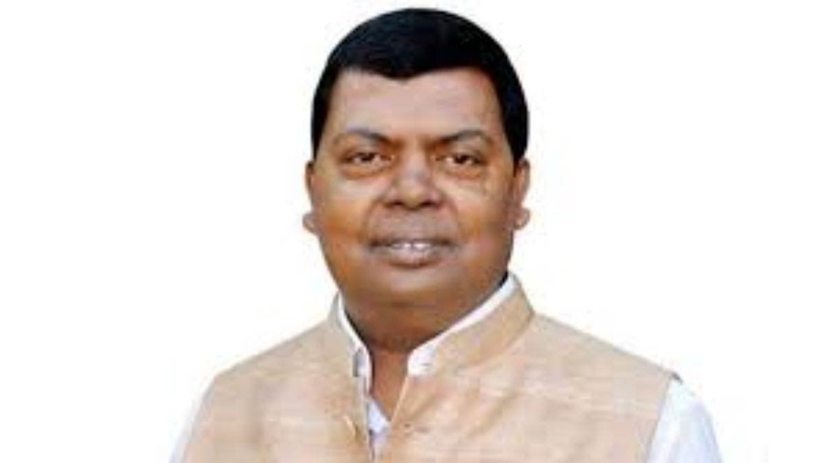 गिरिडीह सांसद चंद्रप्रकाश चौधरी ने DMFT मद से कई विकास योजनाओं की अनुशंसा उपायुक्त से की गिरिडीह सांसद चंद्रप्रकाश चौधरी ने DMFT मद से कई विकास योजनाओं की अनुशंसा उपायुक्त से की