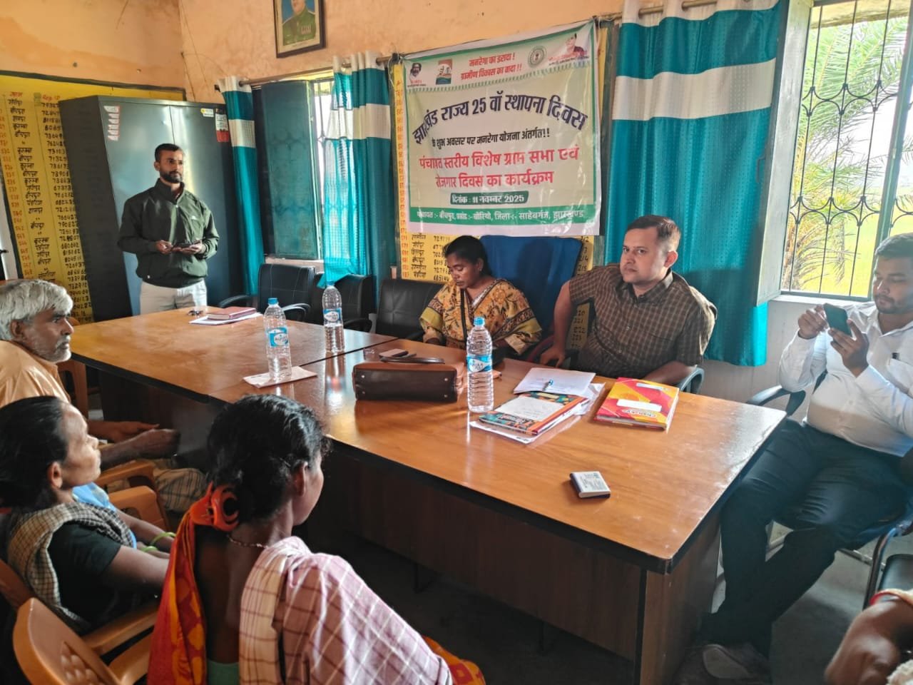 रन फॉर झारखंड: राज्य स्थापना दिवस पर बरहरवा में उमड़ा उत्साह, भगवान बिरसा मुंडा को दी श्रद्धांजलि रन फॉर झारखंड: राज्य स्थापना दिवस पर बरहरवा में उमड़ा उत्साह, भगवान बिरसा मुंडा को दी श्रद्धांजलि