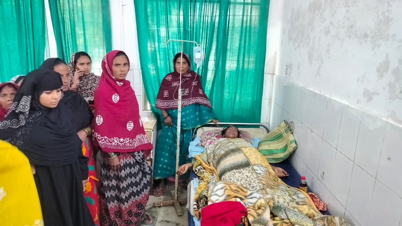 लख्खीपुर में महिला छत से गिरकर गंभीर रूप से घायल, अस्पताल में चल रहा इलाज