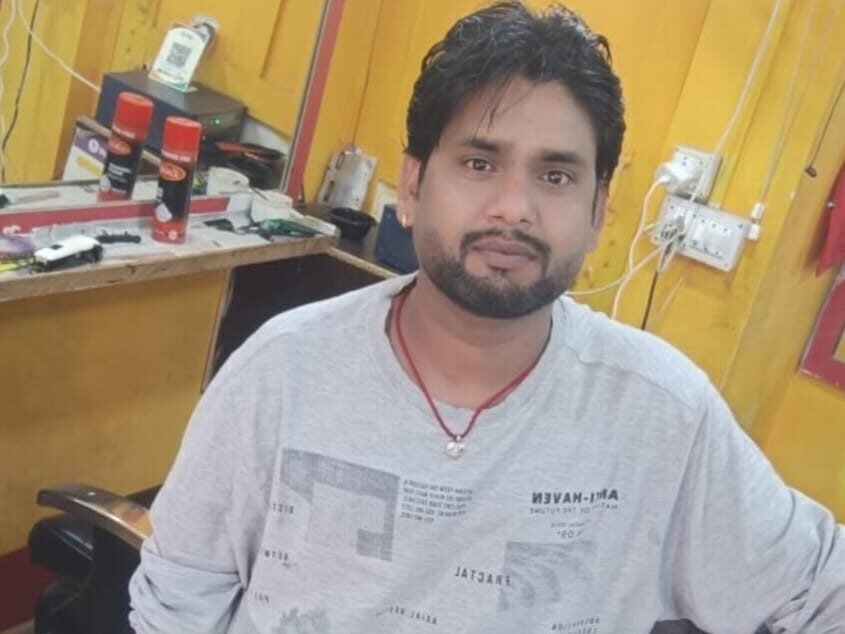 तेनुघाट: सड़क दुर्घटना में सैलून संचालक की मौत,परिजनों में मचा कोहराम