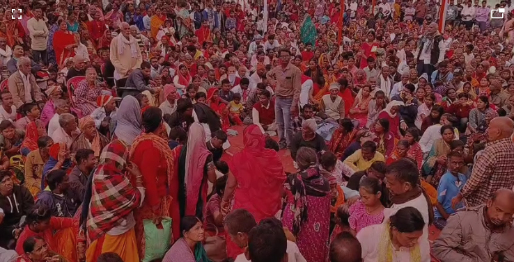 रेड़मा–चियांकी श्री लक्ष्मी नारायण यज्ञ में उमड़ा जनसैलाब,गुजरात से पधारे कंबली बाबा ने दिया आशीर्वाद रेड़मा–चियांकी श्री लक्ष्मी नारायण यज्ञ में उमड़ा जनसैलाब,गुजरात से पधारे कंबली बाबा ने दिया आशीर्वाद