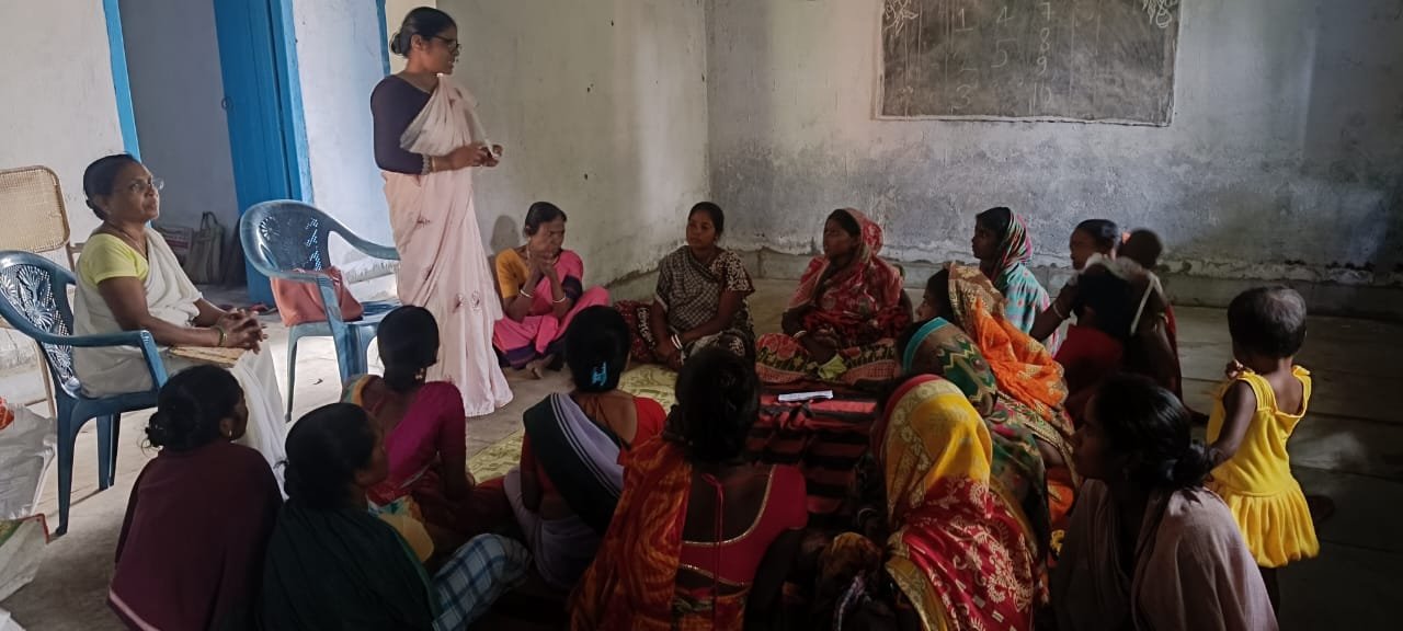 परिवार कल्याण दिवस के अवसर पर परिवार नियोजन संबंधित दी गई जानकारी परिवार कल्याण दिवस के अवसर पर परिवार नियोजन संबंधित दी गई जानकारी