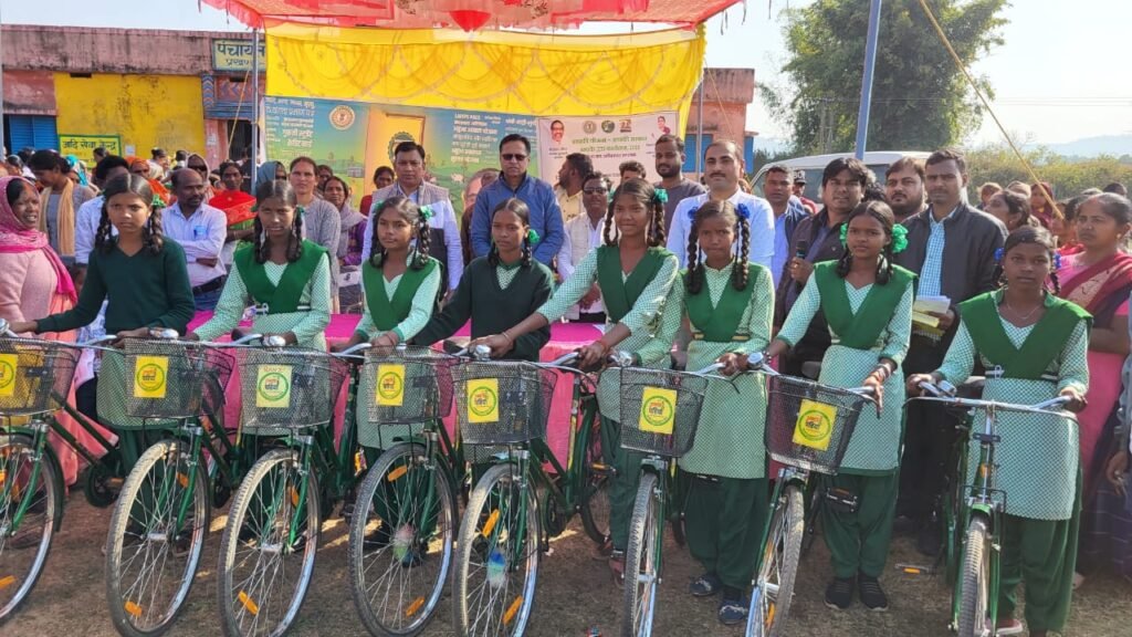 लातेहार में ‘सेवा का अधिकार सप्ताह’ के तहत पंचायत स्तरीय विशेष शिविरों का आयोजन लातेहार में ‘सेवा का अधिकार सप्ताह’ के तहत पंचायत स्तरीय विशेष शिविरों का आयोजन