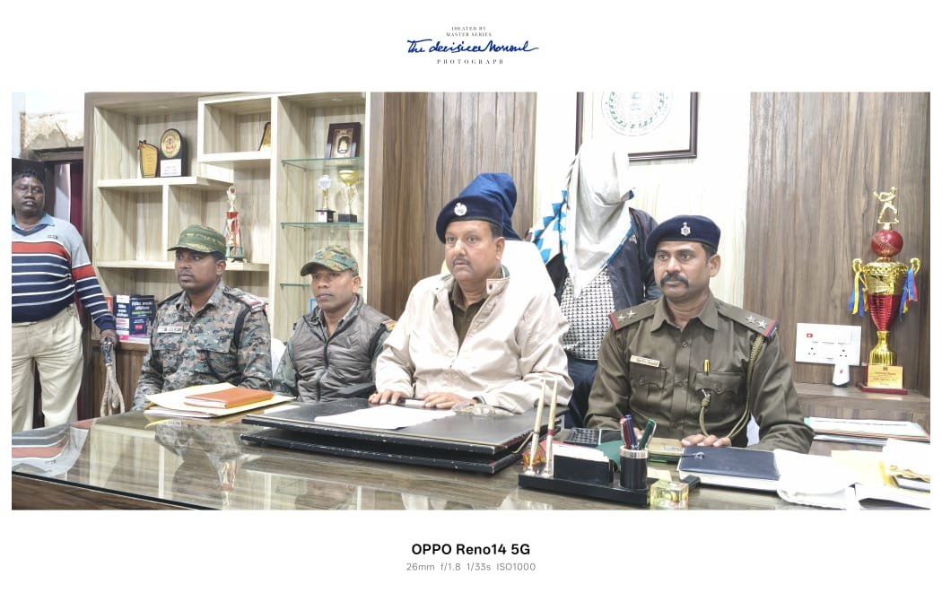 गोमिया:पुलिस की तत्परता से हत्या कांड का खुलासा, दो आरोपी गिरफ्तार गोमिया:पुलिस की तत्परता से हत्या कांड का खुलासा, दो आरोपी गिरफ्तार