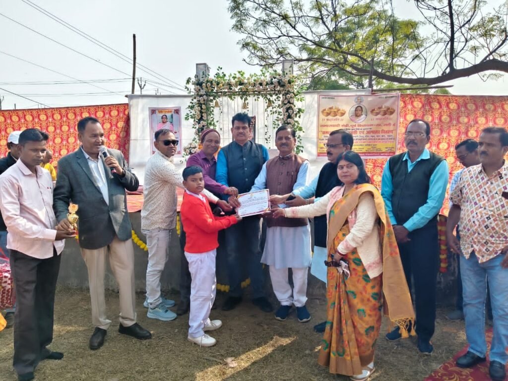 हजारी बाग के पूर्व विधायक स्व० रानी डे का द्वितीय पुण्यतिथि मनाया हजारी बाग के पूर्व विधायक स्व० रानी डे का द्वितीय पुण्यतिथि मनाया