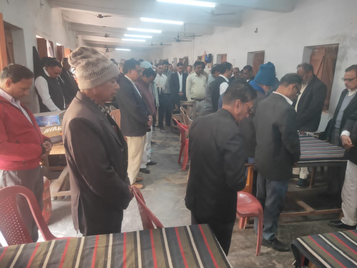 राजमहल अधिवक्ता संघ ने अधिवक्ता राजीव रंजन सरकार को दी श्रद्धांजलि, न्यायिक कार्य रहा बाधित राजमहल अधिवक्ता संघ ने अधिवक्ता राजीव रंजन सरकार को दी श्रद्धांजलि, न्यायिक कार्य रहा बाधित