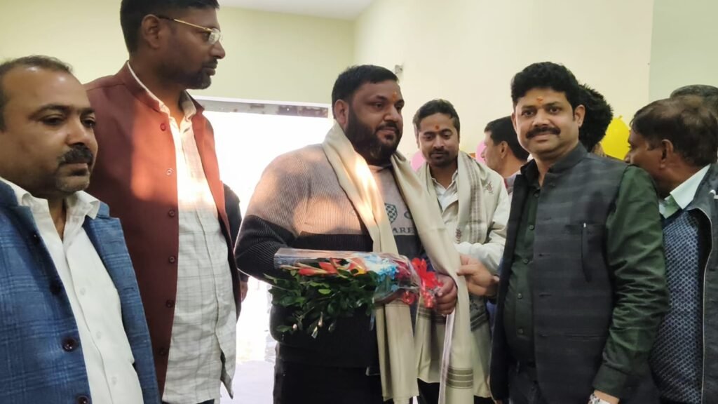 टैफे मैसी फार्गुसन ट्रैक्टर शोरूम का उद्घाटन, किसानों के लिए नई सुविधा टैफे मैसी फार्गुसन ट्रैक्टर शोरूम का उद्घाटन, किसानों के लिए नई सुविधा