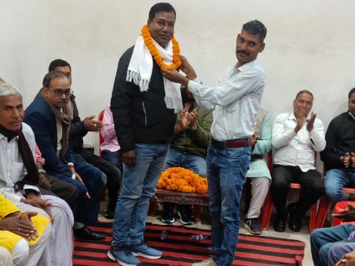झारखंड प्रजापति कुम्हार महासंघ के बैनर तले लातेहार में बैठक संपन्न