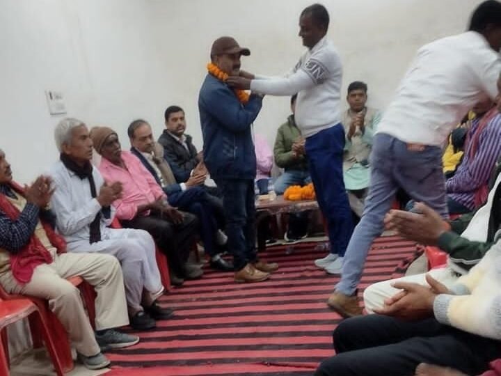 झारखंड प्रजापति कुम्हार महासंघ के बैनर तले लातेहार में बैठक संपन्न