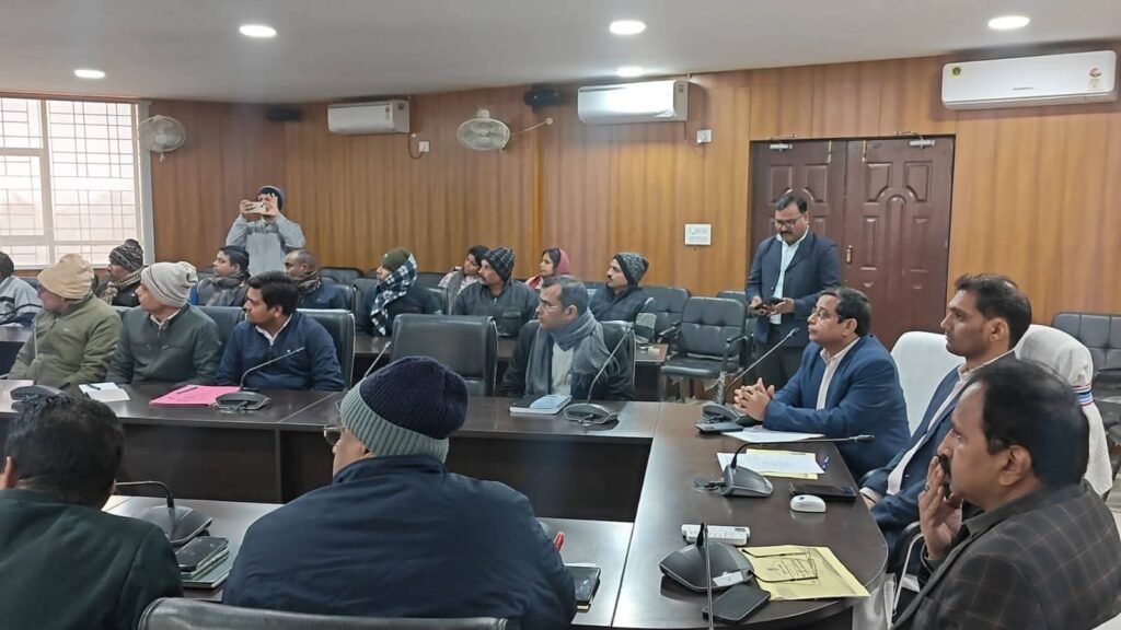 गढ़वा में सुशासन सप्ताह के तहत ‘प्रशासन गाँव की ओर’ अभियान का प्रभावी क्रियान्वयन शुरू