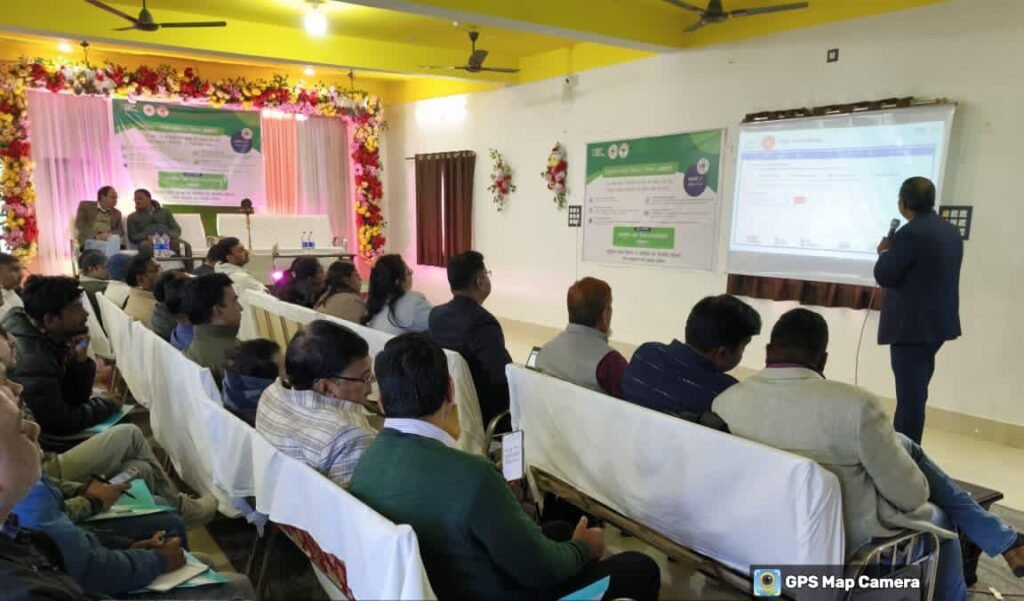 आयुष्मान भारत डिजिटल मिशन के तहत कार्यशाला का आयोजन,आभा कार्ड व डिजिटल स्वास्थ्य सेवाओं पर दिया गया प्रशिक्षण आयुष्मान भारत डिजिटल मिशन के तहत कार्यशाला का आयोजन,आभा कार्ड व डिजिटल स्वास्थ्य सेवाओं पर दिया गया प्रशिक्षण