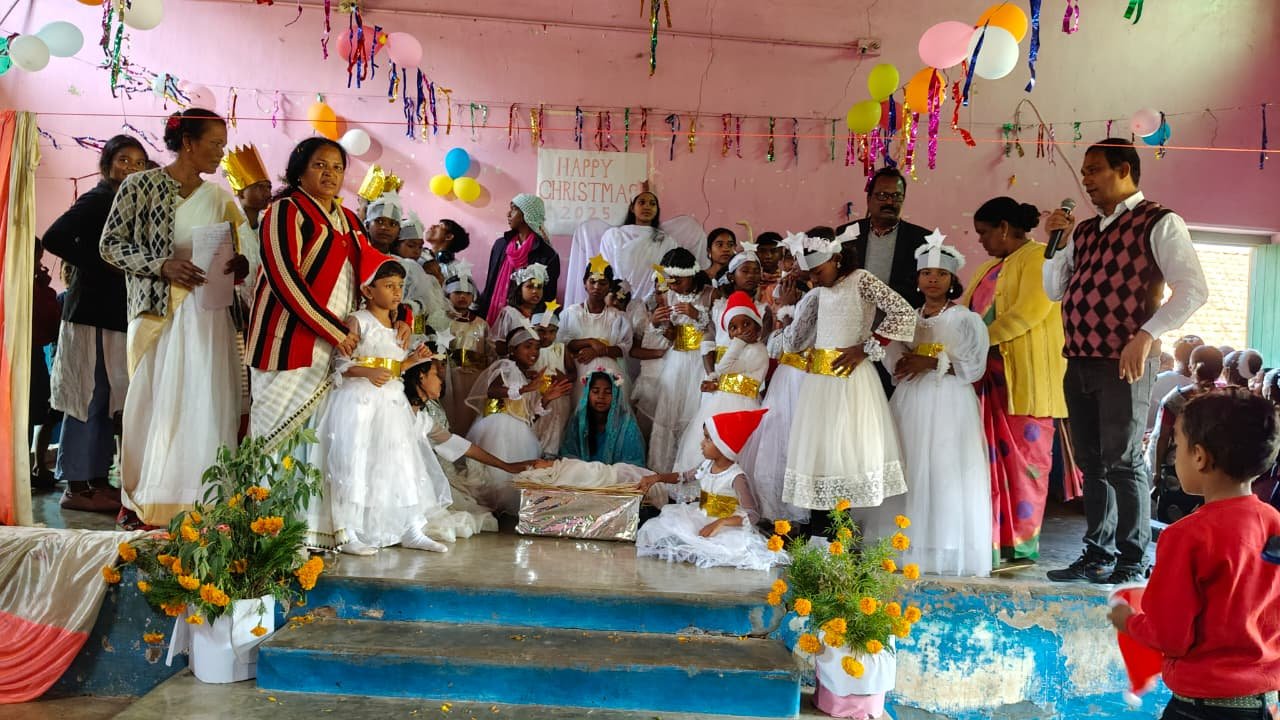 संत जॉन मिशन स्कूल में बड़े दिन पर गैदरिंग कार्यक्रम आयोजित