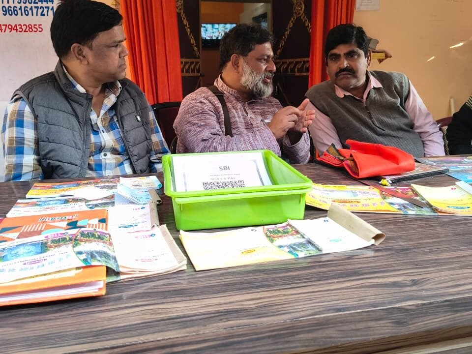 बरहेट:गाजेश्वर नाथ धाम शिवगादी में पर्यटन संभावनाओं का निरीक्षण