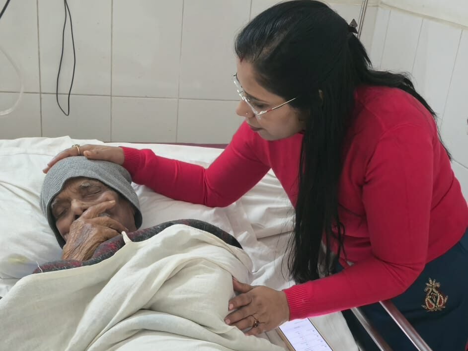 एक बेटी,एक जनप्रतिनिधि,एक कर्मयोद्धा — अनीता देवी का अद्वितीय समर्पण बन रहा उदाहरण एक बेटी,एक जनप्रतिनिधि,एक कर्मयोद्धा — अनीता देवी का अद्वितीय समर्पण बन रहा उदाहरण