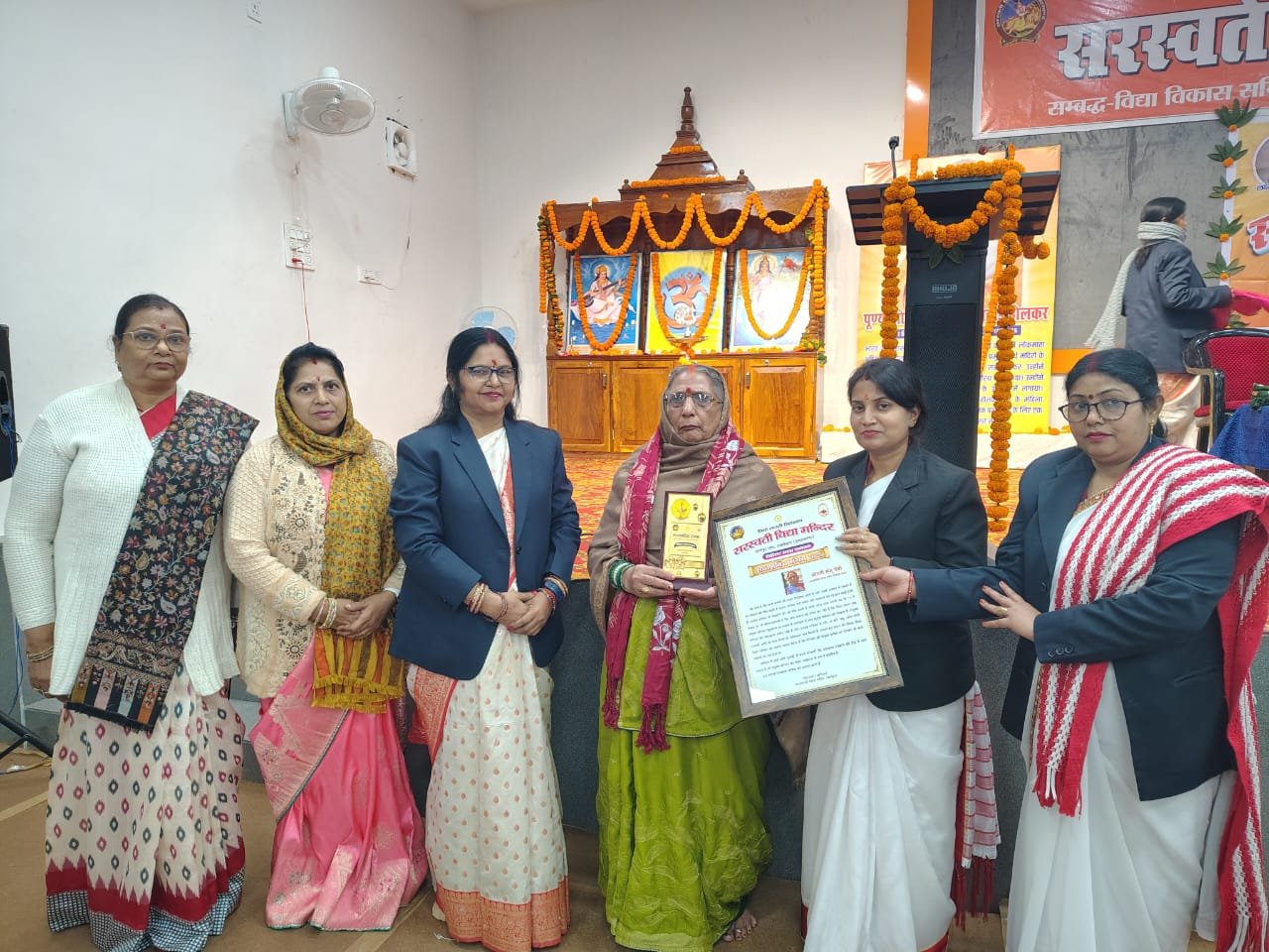 लातेहार में ‘सप्तशक्ति संगम’ के माध्यम से गूंजी नारी शक्ति की हुंकार लातेहार में ‘सप्तशक्ति संगम’ के माध्यम से गूंजी नारी शक्ति की हुंकार