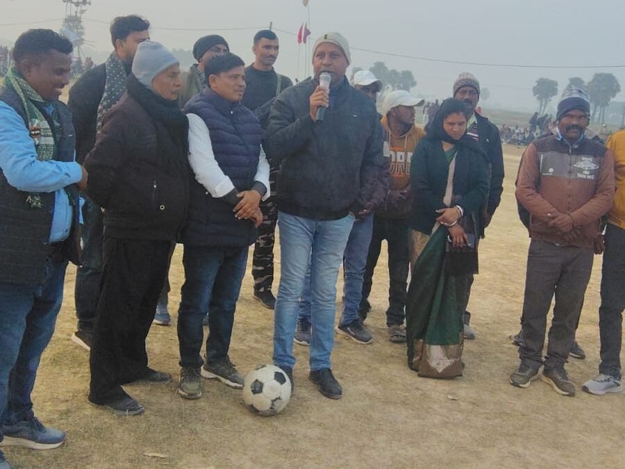 जे.के. जमालपुर क्लब द्वारा आयोजित फुटबॉल टूर्नामेंट का समापन, एफसी मुड़माला बनी विजेता जे.के. जमालपुर क्लब द्वारा आयोजित फुटबॉल टूर्नामेंट का समापन, एफसी मुड़माला बनी विजेता