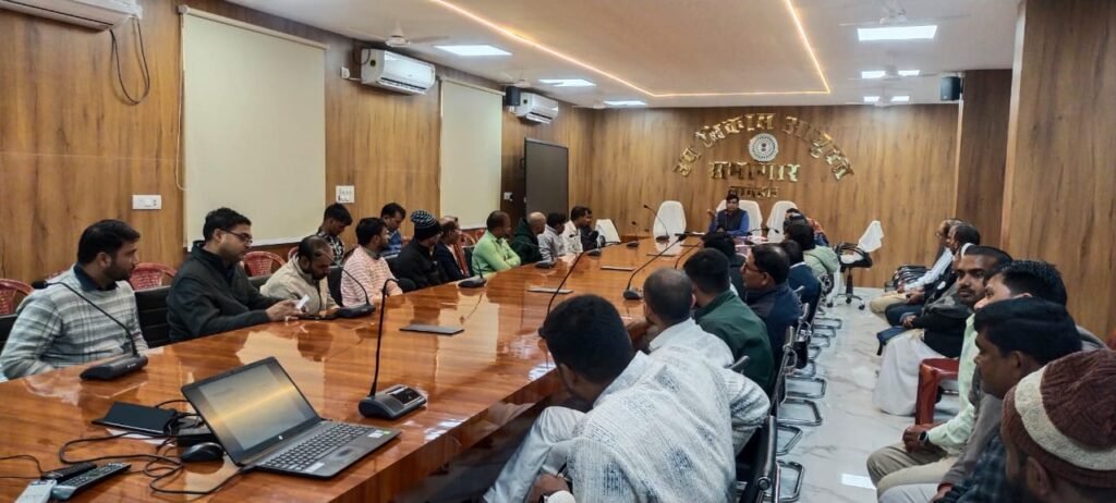 लातेहार:पीसीपीएनडीटी एवं क्लिनिकल एस्टैब्लिशमेंट एक्ट को लेकर बैठक आयोजित लातेहार:पीसीपीएनडीटी एवं क्लिनिकल एस्टैब्लिशमेंट एक्ट को लेकर बैठक आयोजित